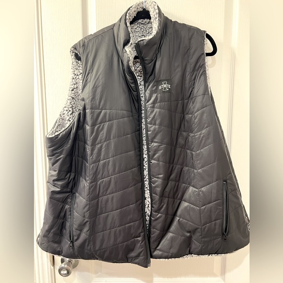 Iowa State University Sherpa lined puffy vest 3XL reversible Black and Gray - Picture 3 of 6